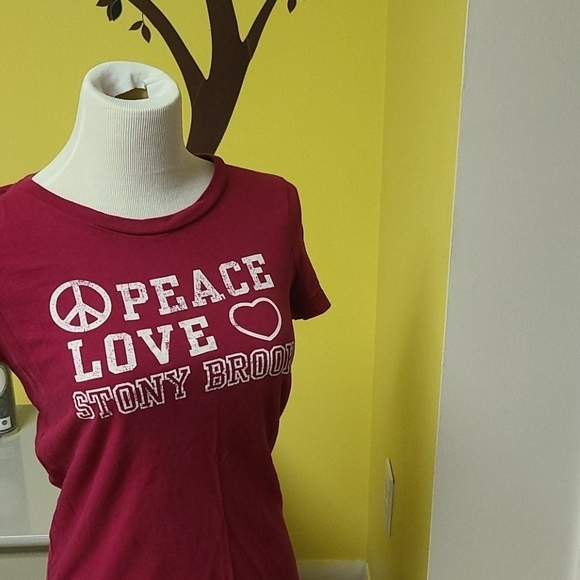 League Tops - Stony Brook University tee slim fit L